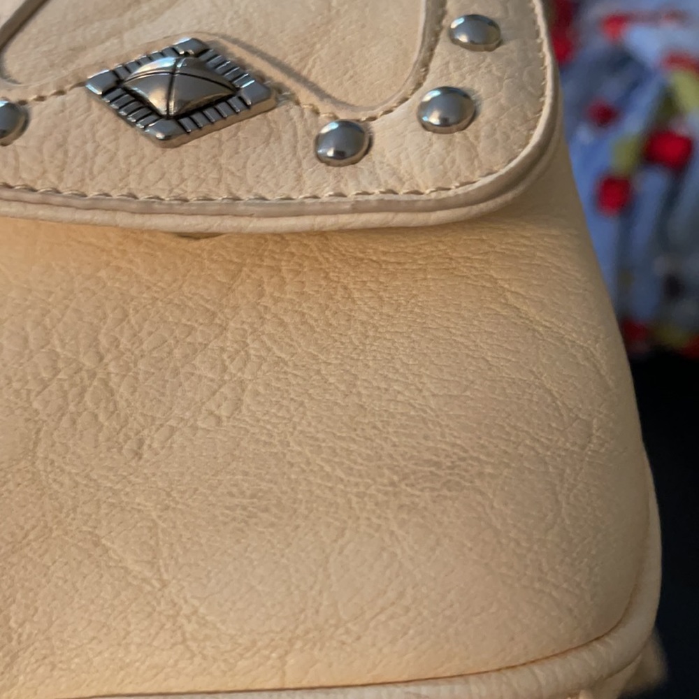 MW Purse - Picture 6 of 6